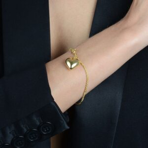 Pulseira Dourada de Cordão com Coração